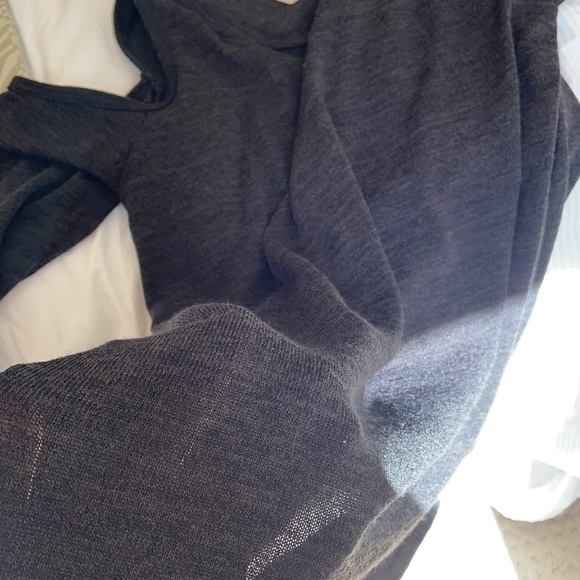 Charcoal grey cold shoulder tunic - Picture 5 of 5